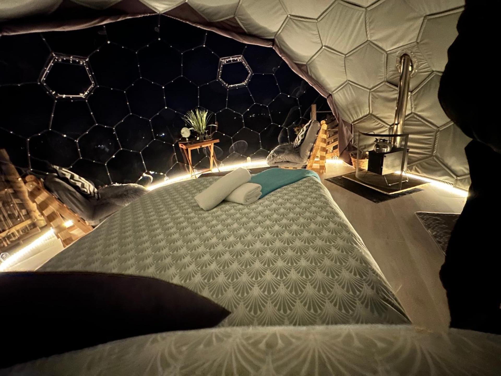Hotel Deerstone Glamping-Boulsworth Hill Dome Hot Tub Earby Exteriér fotografie